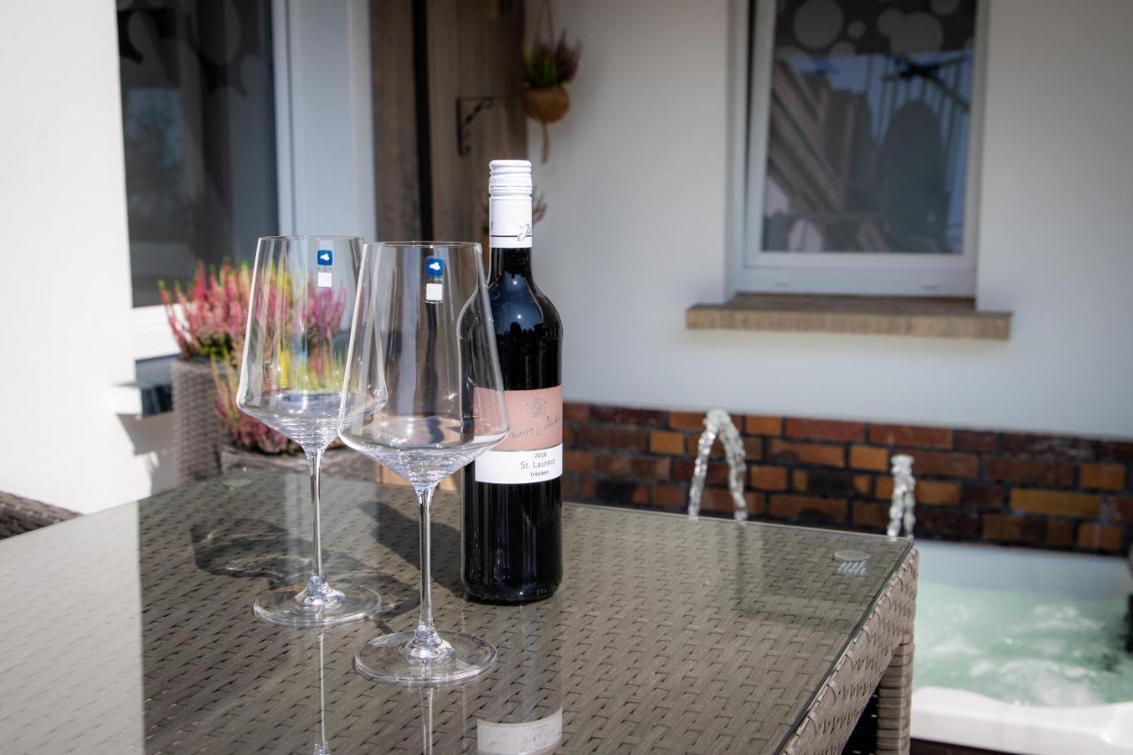 Unterschlupf Radeberg Mit Garten & Whirlpool Extérieur photo