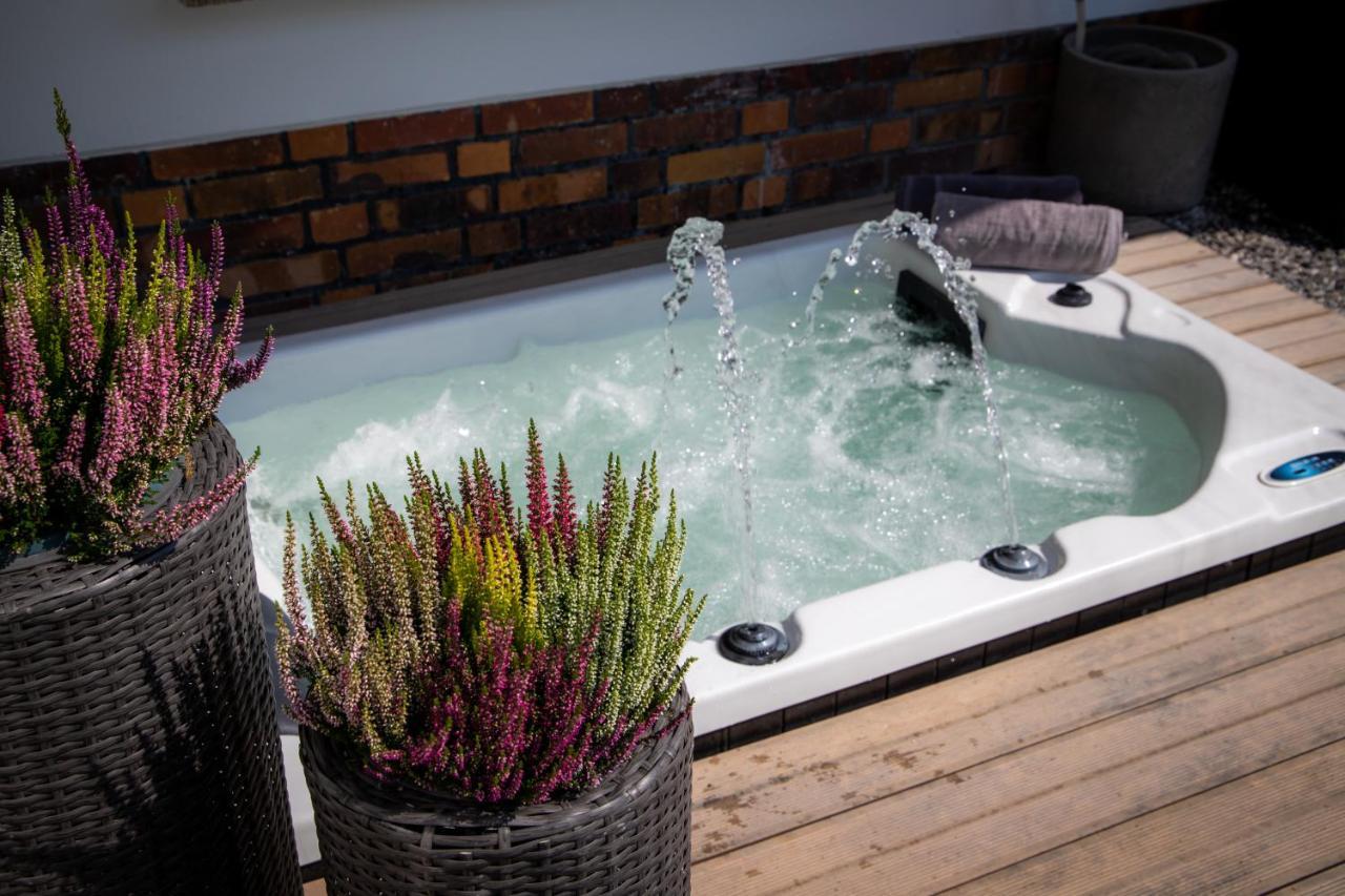 Unterschlupf Radeberg Mit Garten & Whirlpool Extérieur photo